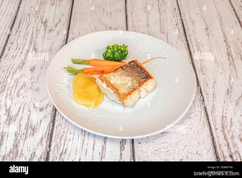 Best Grilled Hake with Potatoes Near Me: A Comprehensive Guide best pork crackling with apple sauce near me